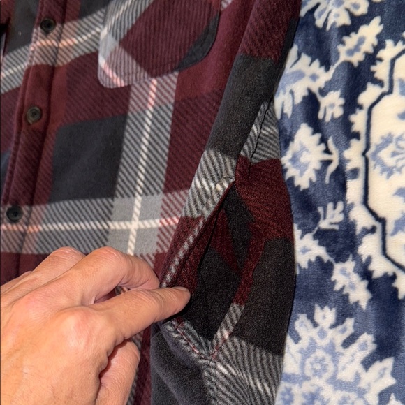 Men's or Women’s Plaid Bomber Jacket in preloved but New Condition. Men’s Large. - Picture 9 of 14